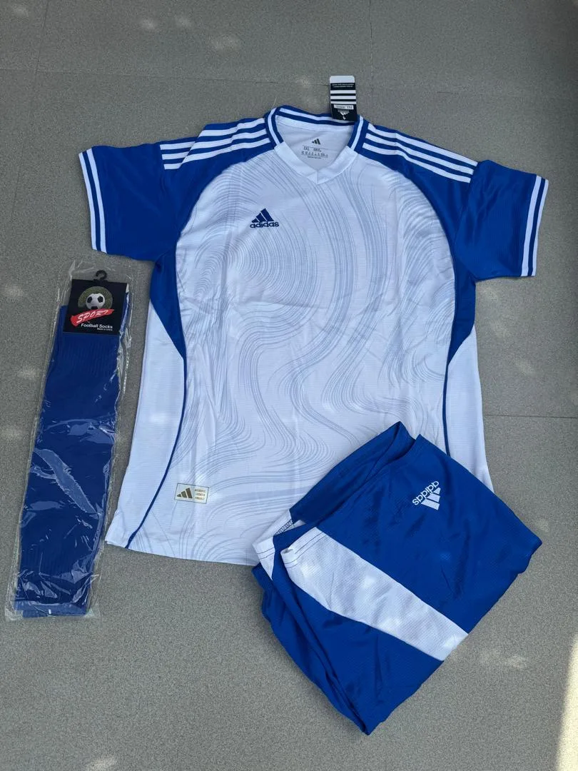 JEZI ORIGINAL ZA TIMU ZINAKUWA 16 PAMOJA KIPA
