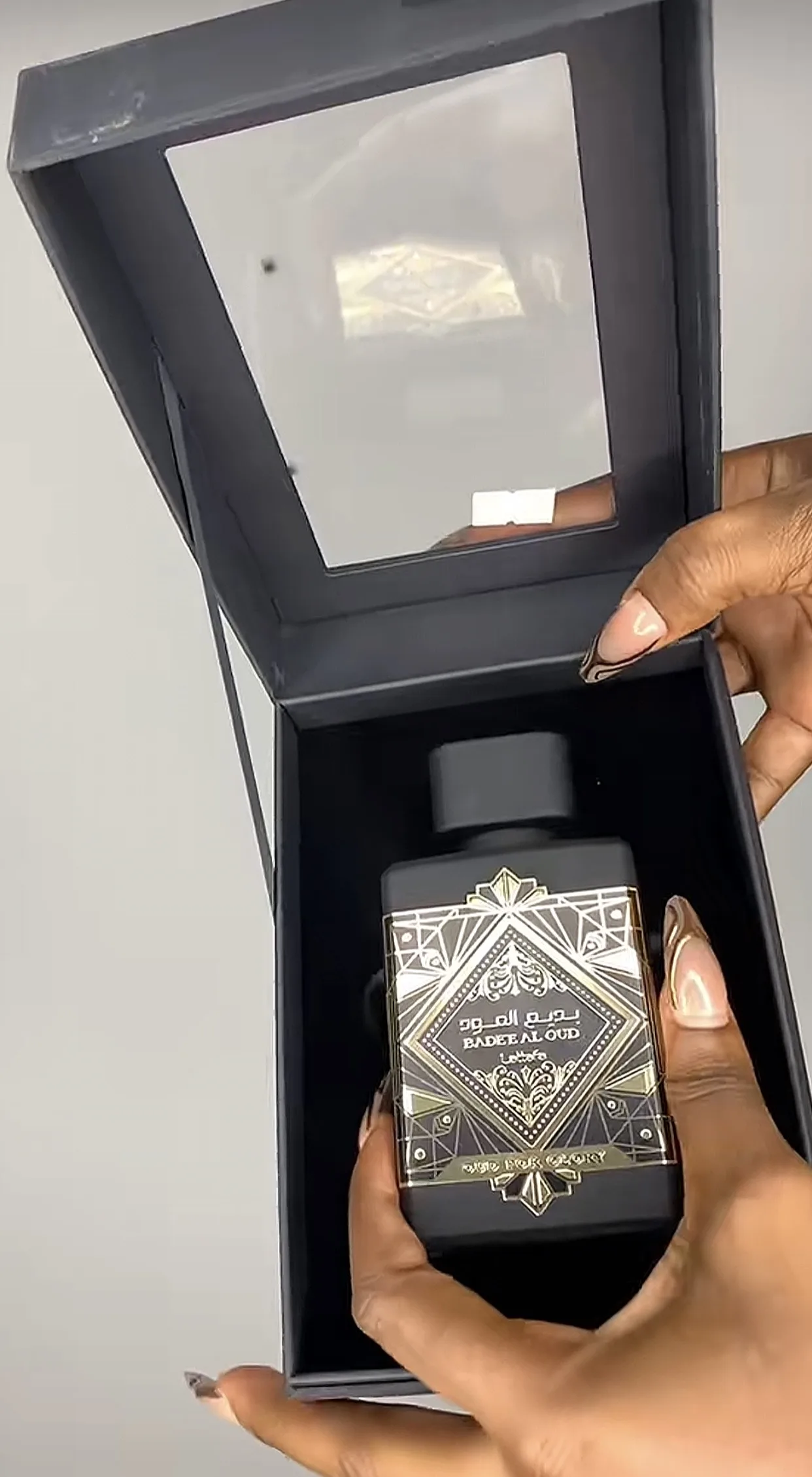 Lattafa Oud for Glory Eau de Parfum 100ml